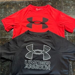 Under Armour Kids' Red and Black Logo Shirt BUNDLE!!